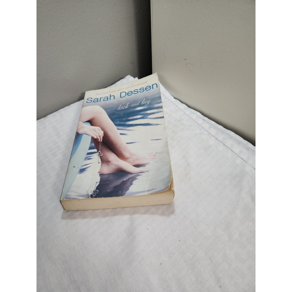 Lock and Key Sarah Dessen Paperback Young Adult Romance Novel Speak Publishing